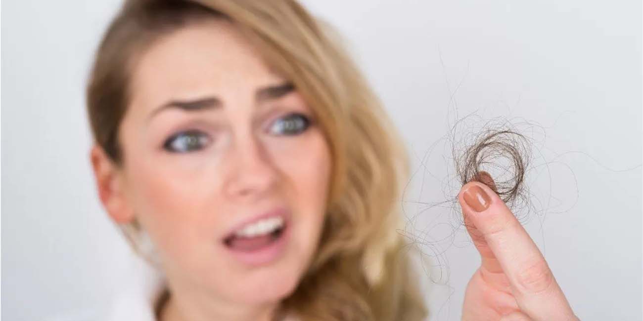 孕妈产后脱发如何改善?记住这3种防范,永葆青春(图3) 孕妈产后脱发如何改善?记住这3种防范,永葆青春(图3)